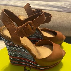 Gianni Bini wedges
